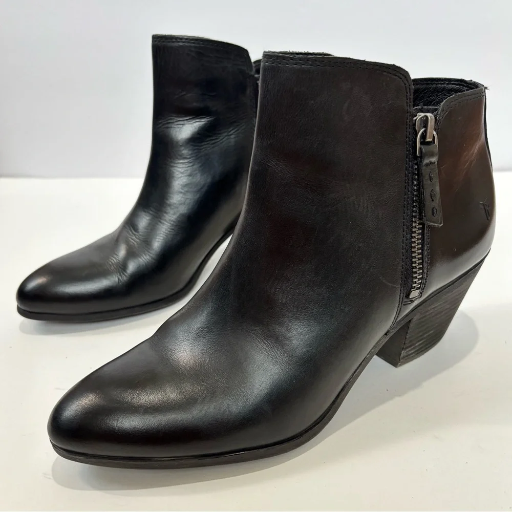FRYE Judith Black Leather Double Zip Block Heel Pointed Toe Western Cowgirl Boot